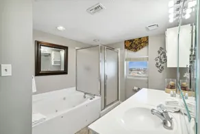 Pelican Beach Resort by Panhandle Getaways - Image 4