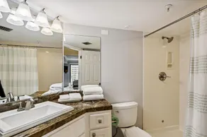 IR 314 is a Stunning 2 BR Gulfview - Recently Renovated and 60\" Flat Screen - Image 5