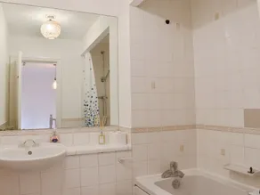 3 bedroom accommodation in Hazel Grove, Stockport - Image 4