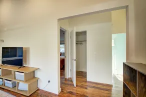 3 bedroom at Madison Valley - Image 2