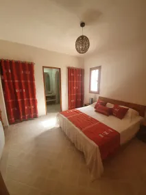 Magnificent villa with swimming pool, quiet location, close to the beach and tourist activities - Image 4