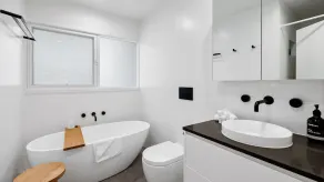 Anglesea Beach House 2 - Image 2