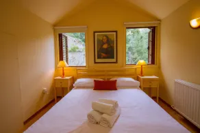 Persephone Cottage by AgroHolidays - Image 5