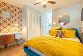 Retro Gold With a City View! Steps From Zilker - Image 5