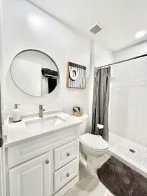2bd 2ba New condo in the heart of Naples. 10mins to the beach & shops!  - Image 3