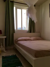 Bonito, espaçoso apartamento de dois quartos com belos jardins e vistas impressionantes. - Image 3