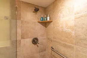 Amazing 1 Bd/1Ba Kuleana 613 Ocean front spectacular views - Image 2
