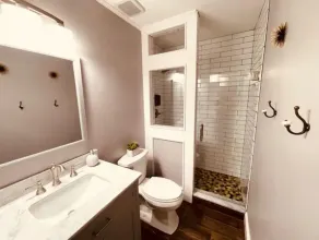 Cozy and charming private home on an acre lot - Image 3