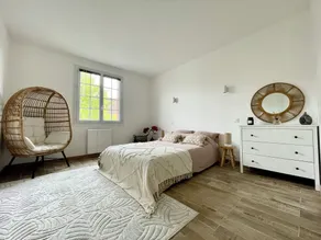 Villa 1 hour from Paris with heated pool and indoor Jacuzzi - Image 5