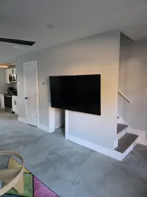 Spacious & Charming ★ UNC Home ★ Monthly Townhome ★ Pet Friendly - Image 2