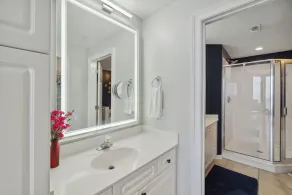 Free Beach Service! Newly Updated/Beachy 8th flr condo w/stunning Gulf Views! - Image 3