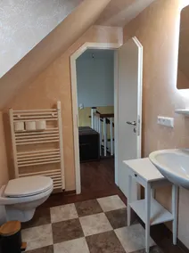 Vacation home for families/groups/friends Dogs allowed 8 adults 2 children - Image 3