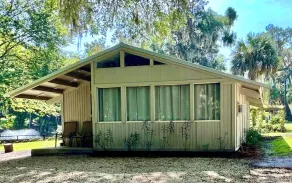 Rustic River Cabin - Shell Harbour on the St Johns River - Pet Friendly - Image 5