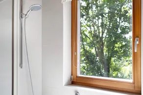 Einzimmerapartment 'Silbernagl - Monolokal Mit Ausblick' mit Seeblick und Gemeinschaftsterrasse - Image 3