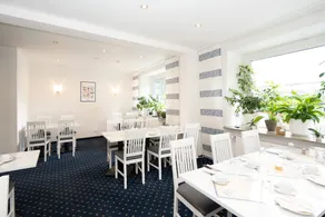 Double room with extra bed - Baltic Hotel in Lübeck - Image 5