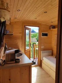Comfortable caravan - Image 3