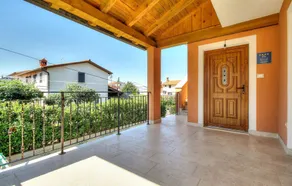 Cozy home in Buje with private swimming pool, can be inside or outside - Image 5