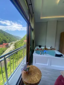 Vadidekal Suit Hotel - Image 4