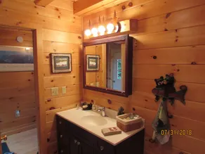Beatiful Custom Log Home \" Bear Lodge\" - Image 4