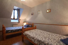 Roumendares - Image 5