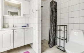 1 Bedroom Gorgeous Apartment In Rønne - Image 2