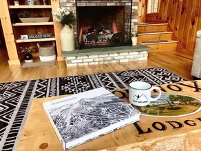 Mount Snow Ski Chalet - Image 3