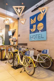 Mojo Hotel & Market - Image 4