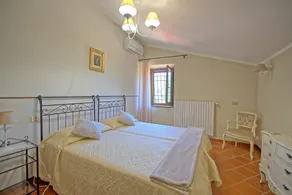 Schönes alleinstehendes Ferienhaus mit  W-LAN, Klimaanlage, privatem Pool, Innenhof, bei Arezzo - Image 5