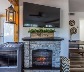 Peaceful Show Low Cabin in the pines! 3 min to the lake! - Image 3
