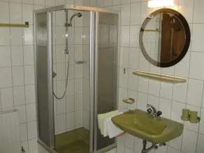 Acogedor apartamento con una vista fantástica de las montañas de Zillertal. - Image 4