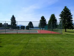 Perfect Condo Rental. On the Lake in the summer, near Schweitzer in the Winter - Image 3