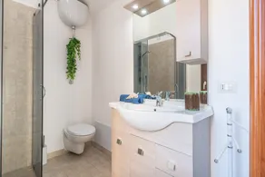 Casa vacacional 'Casa Clà' con jardín y aire acondicionado - Image 2