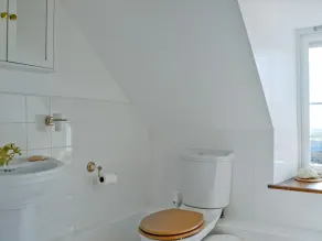 2 værelses bolig i Husabost - Image 3