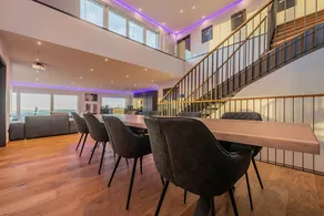 Moderne Villa mit Whirlpool und Heimkino - Image 2