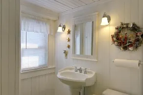 The Boathouse Cottage är en familjens reträtt vid stranden - Image 3