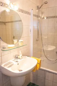 5 * Holiday apartment at Schönberg Castle - Image 2