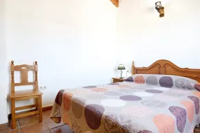 Charming Casita Torre de Meca 1 with Terrace, Garden, and Wi-Fi - Image 5