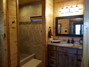 5-Star Private Cabin on 450+ acre gated/high fenced game ranch - Image 3
