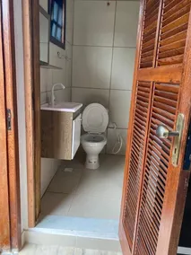 Suítes aconchegantes com piscina e praia - Image 2