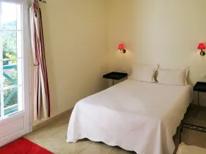 Dejlig lejlighed for 8 gæster med pool, WIFI, TV, terrasse og kæledyr tilladt - Image 5
