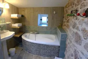 3 *** charmig stuga i Cevennes, natur, tystnad, komfort. Ingår hela året: vandring, spa, bastu, boule, cyklar. 10 minuter Ales, Anduze - Image 2