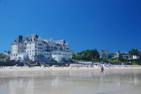 Gite (maison) à Pleurtuit  de 5 À 6 personnes région Saint-Malo - Image 5