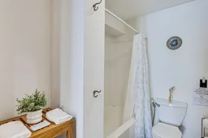 2Br Hilltop Retreat on 12 Acres! Vast Trail Access - Image 3