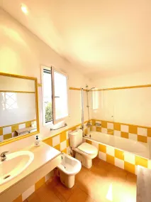 Villa R10 à Santo Tomás, climatisée, piscine et proche de la plage - Image 3