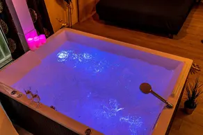 Suite SPAradise - SPA Privé - 6min Disneyland PARIS - Image 3