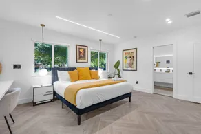Luxury Modern Villa in heart of Brickell with Heated Pool & HotTub - Image 3