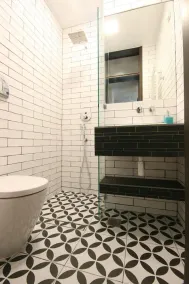 FURNISHED 2 BEDROOM POOL APARTMENT IN UPSCALE RESIDENTIAL AREA - Image 5
