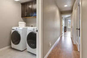 Modern Luxury Base Camp with 3 King Beds 1 Mile to Downtown Bend, 5-Star Reviews - Image 2