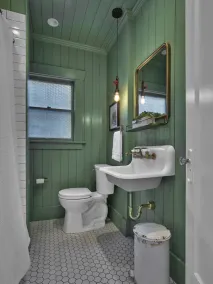 Ferry Cove - Private low bank beachfront property. - Image 3