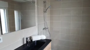 CASA MARE, a 50 metri dalla spiaggia, SPA, giardino recintato - Image 3
